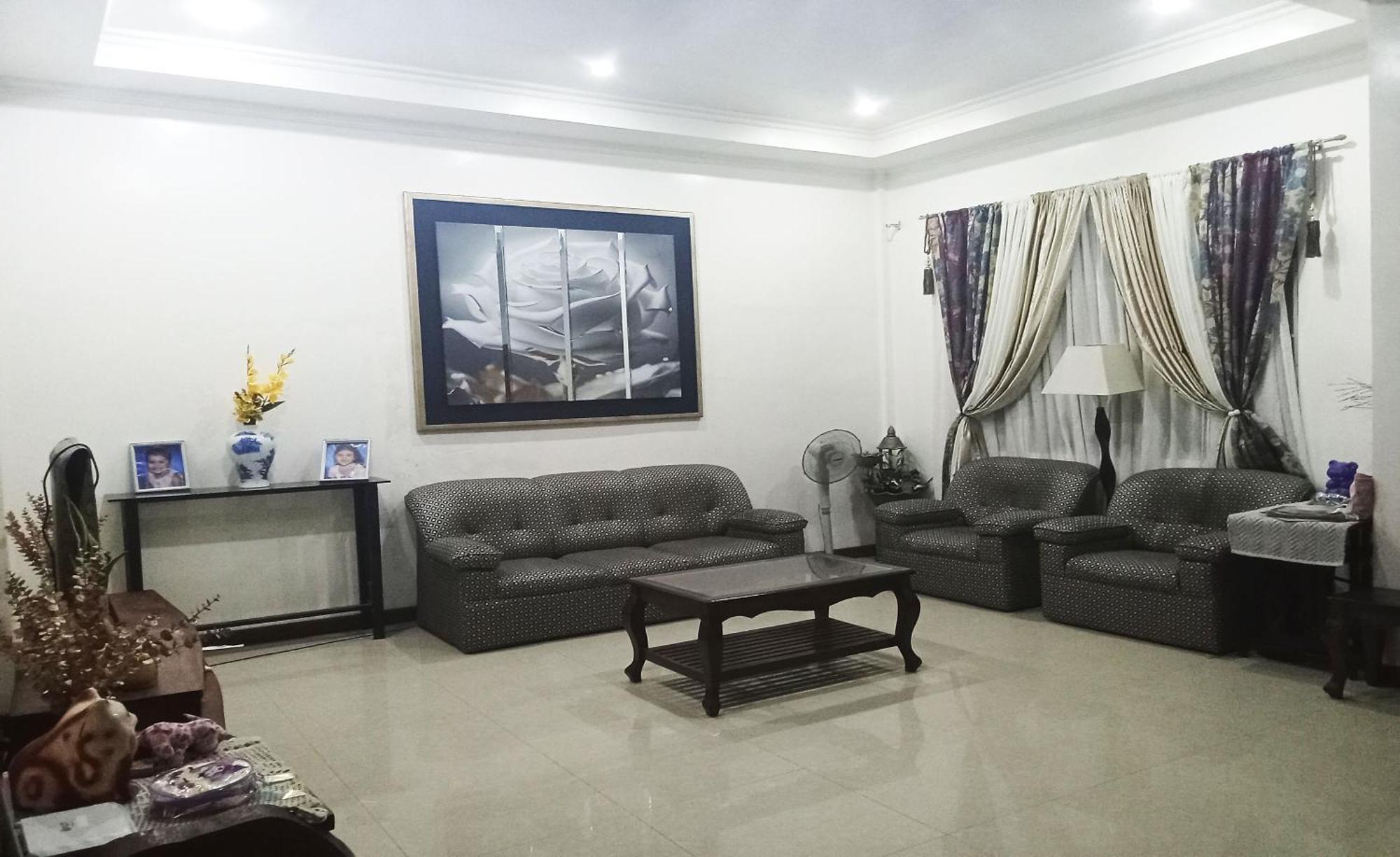 Palompon Leizel'S Bed & Breakfast מראה חיצוני תמונה